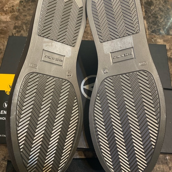 Valentino by Mario Valentino Dalia Luxe Platform Sneakers Pewter SZ 10 Brand New - Picture 10 of 16